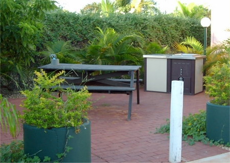 Broome Motel - Accommodation Batemans Bay 2
