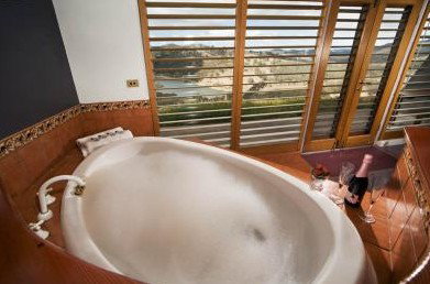 Eagle View Escape - Accommodation Batemans Bay 0
