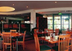 Ocean Side Hawks Nest - Accommodation Batemans Bay 3