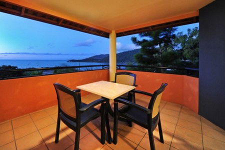 Martinique Whitsunday - Accommodation Batemans Bay 1