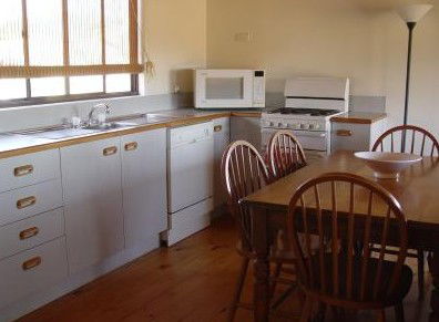 The Knoll - Accommodation Batemans Bay 4