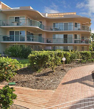 Buddina QLD Accommodation Batemans Bay