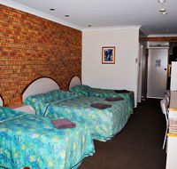 Albert Park Motor Inn - Accommodation Batemans Bay