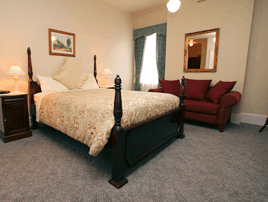 The Lodge On Elizabeth - Accommodation Batemans Bay 2