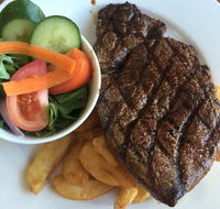 Friendly Inn Hotel - Accommodation Batemans Bay