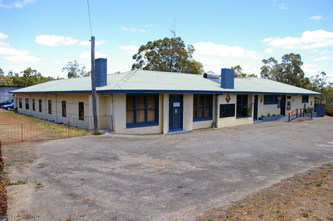 Rocky Gully Pub - Accommodation Batemans Bay 0