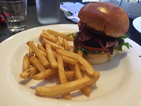 Wellington Hotel - Accommodation Batemans Bay 0