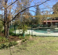 The Vines Holiday Cottages and Winnamatta Guest House - Accommodation Batemans Bay
