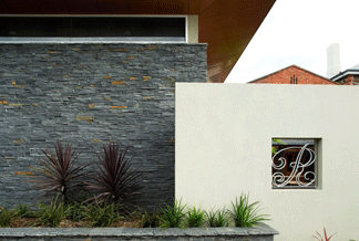 Robin Hood Hotel - Accommodation Batemans Bay