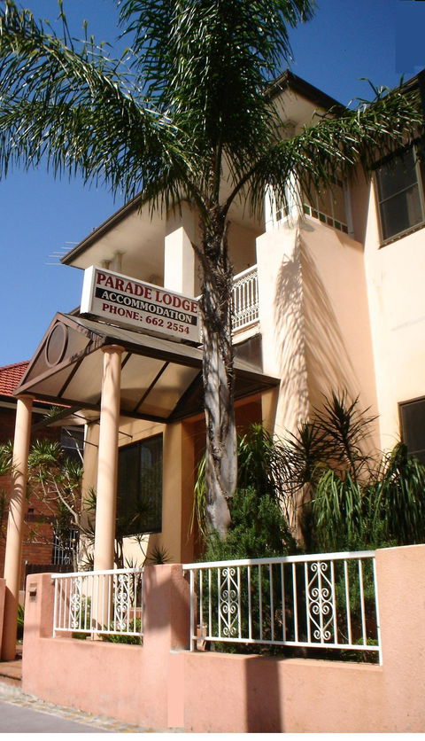 Parade Lodge - Accommodation Batemans Bay 0