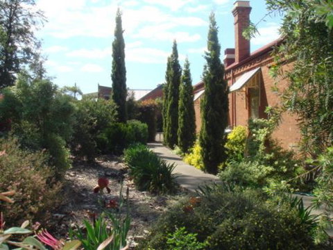 Boutique Motel Sefton House - Accommodation Batemans Bay 5