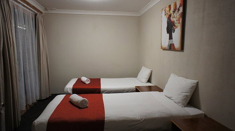 Cleveland Motor Inn - Accommodation Batemans Bay 4