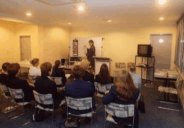 The Lighthouse Hotel - Accommodation Batemans Bay 3