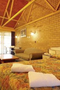 Best Western High Country Motor Inn - Accommodation Batemans Bay 1