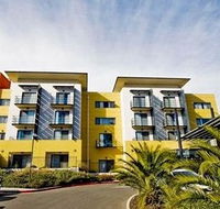 Quality Hotel Woden - Accommodation Batemans Bay