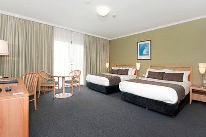 Quality Hotel Woden - Accommodation Batemans Bay 2