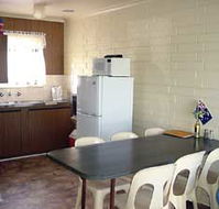 Wool Bay Holiday Units - Accommodation Batemans Bay