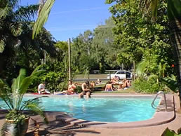 Dougies Backpacker Resort - Accommodation Batemans Bay 0