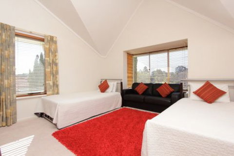 Tea Tree Manor - Accommodation Batemans Bay 4