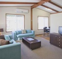Karalta Court Village - Accommodation Batemans Bay