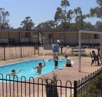 Lake Leslie Tourist Park - Accommodation Batemans Bay