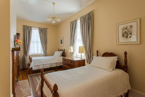 Grand Old Duke The - Accommodation Batemans Bay 2