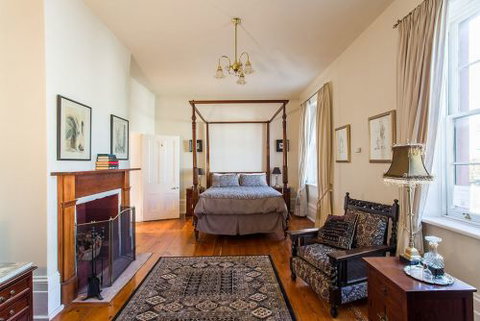 Grand Old Duke The - Accommodation Batemans Bay 3