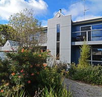 Barrakee Beach House - Accommodation Batemans Bay
