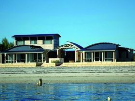 Baird Bay Ocean Eco Apartments - Accommodation Batemans Bay 0