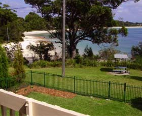 Driftwood Beach House Jervis Bay - Accommodation Batemans Bay 0
