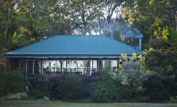 Lake Weyba Cottages Noosa - Accommodation Batemans Bay 7
