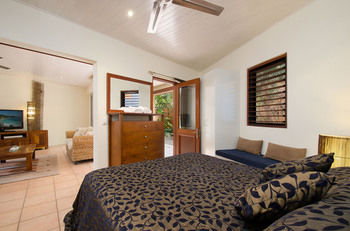 L'Auberge Noosa - Accommodation Batemans Bay 3