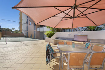 Santorini Twin Waters - Accommodation Batemans Bay 30