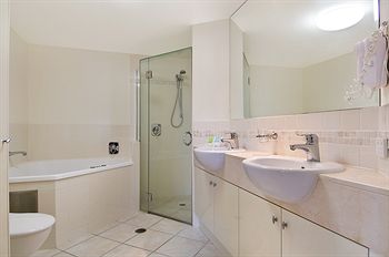 ULTIQA Shearwater Resort - Accommodation Batemans Bay 0