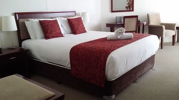 OVR Caloundra - Accommodation Batemans Bay 7