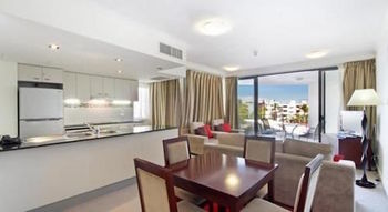 OVR Caloundra - Accommodation Batemans Bay 10