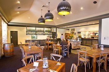 Potters Hotel Brewery Resort - Accommodation Batemans Bay 6