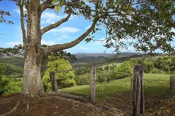 Artisan Spa Views - Accommodation Batemans Bay 2