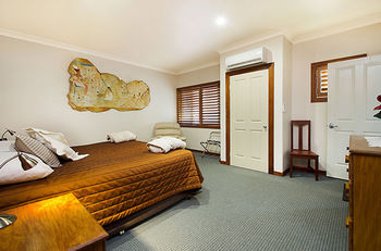 Artisan Spa Views - Accommodation Batemans Bay 4