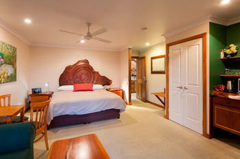Artisan Spa Views - Accommodation Batemans Bay 16