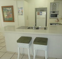 Sunset Cove Noosa - Accommodation Batemans Bay