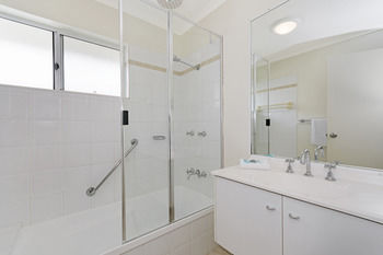 Sunset Cove Noosa - Accommodation Batemans Bay 18