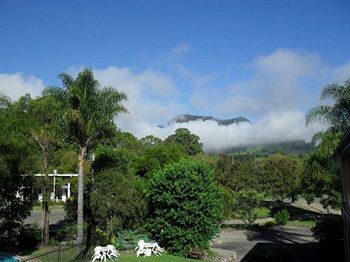 Bucketts Way Motel And Restaurant - Accommodation Batemans Bay 4