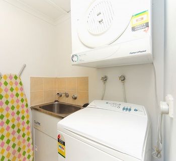 Waldorf Eastwood Residential Apartments - Accommodation Batemans Bay 9