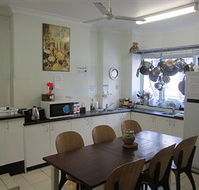 Casa Central Accommodation - Hostel - Accommodation Batemans Bay