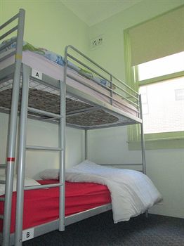 Casa Central Accommodation - Hostel - Accommodation Batemans Bay 1