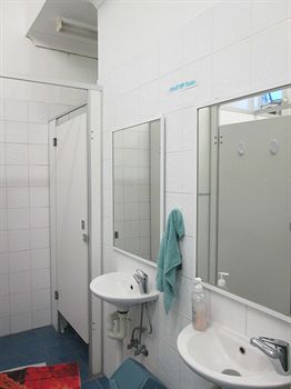 Casa Central Accommodation - Hostel - Accommodation Batemans Bay 4