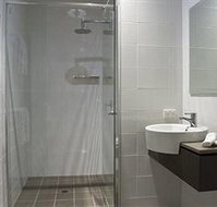 The Huskisson - Accommodation Batemans Bay