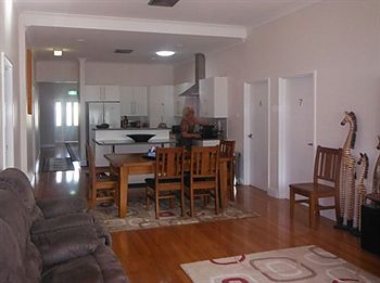 King Street Boutique Motel - Accommodation Batemans Bay 9