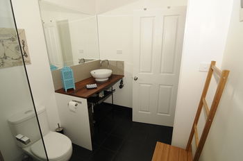 House On The Hill - Hunter Valley - Accommodation Batemans Bay 19